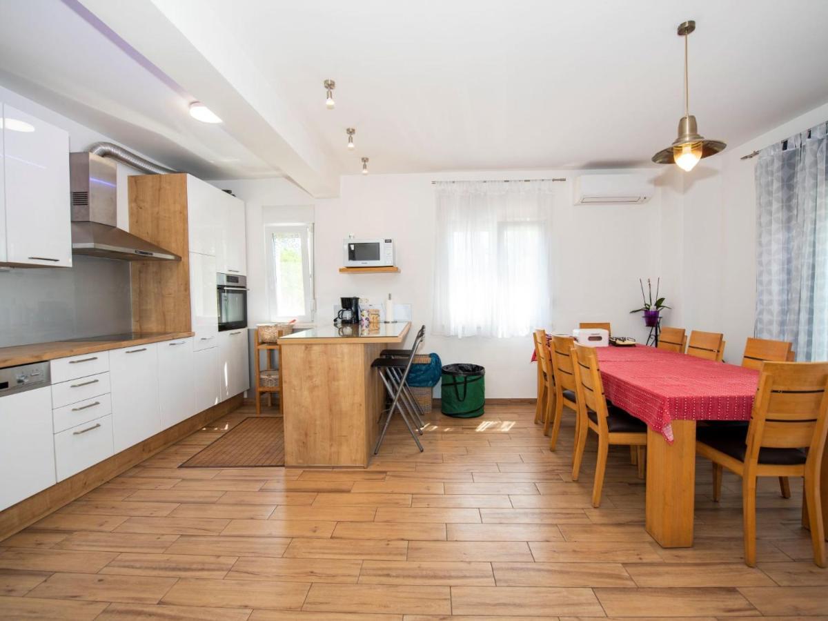 Holiday Home Stella Kastela By Interhome 外观 照片
