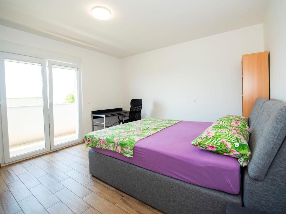 Holiday Home Stella Kastela By Interhome 外观 照片